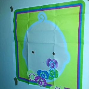 "Fest smokken på babyen". 