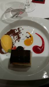 Rett nummer 5. Dessert. Yummy. 