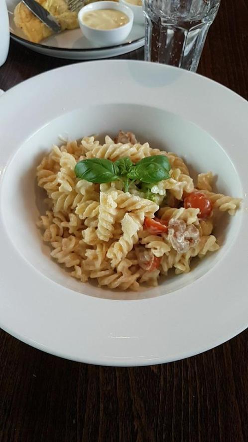 19894621_10159023791875596_7321604657508934147_n