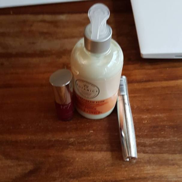 37262200_10160715355025596_1088800464671080448_n